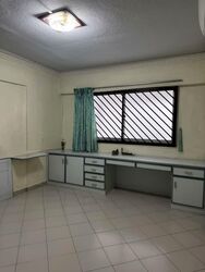 Blk 237 Lorong 1 Toa Payoh (Toa Payoh), HDB Executive #554762941